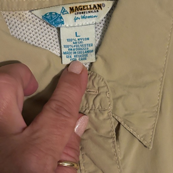 🫶🏼Tan Button-Up long Sleeve women’s Magellan Shirt size Xl - Picture 4 of 8